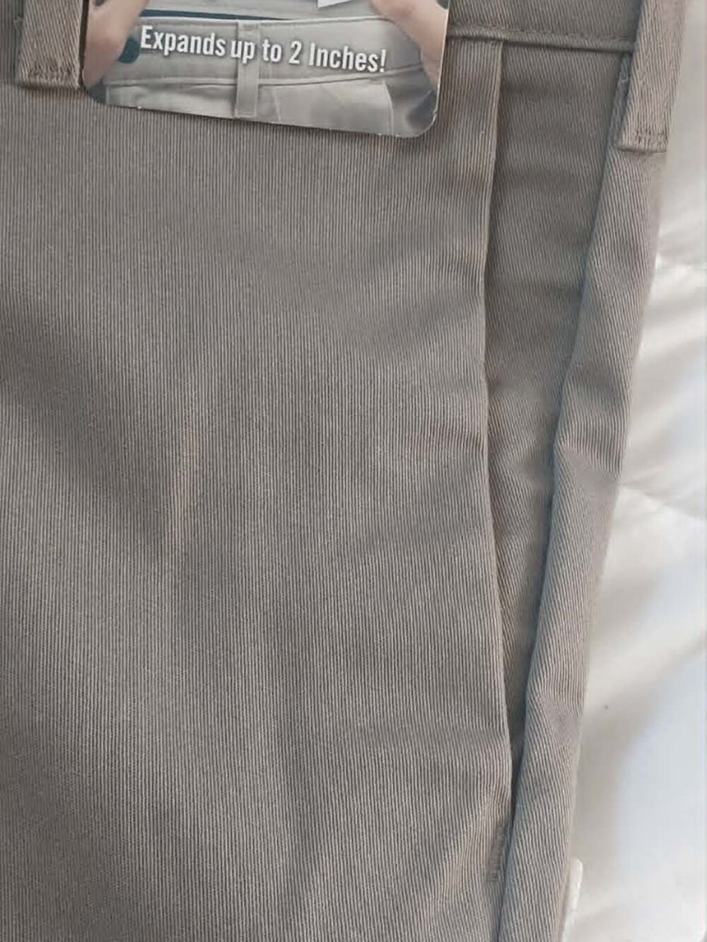 Wrangler Men's pants/slacks 44 x 30 - Flex waistband - NEW! - 5 star premium